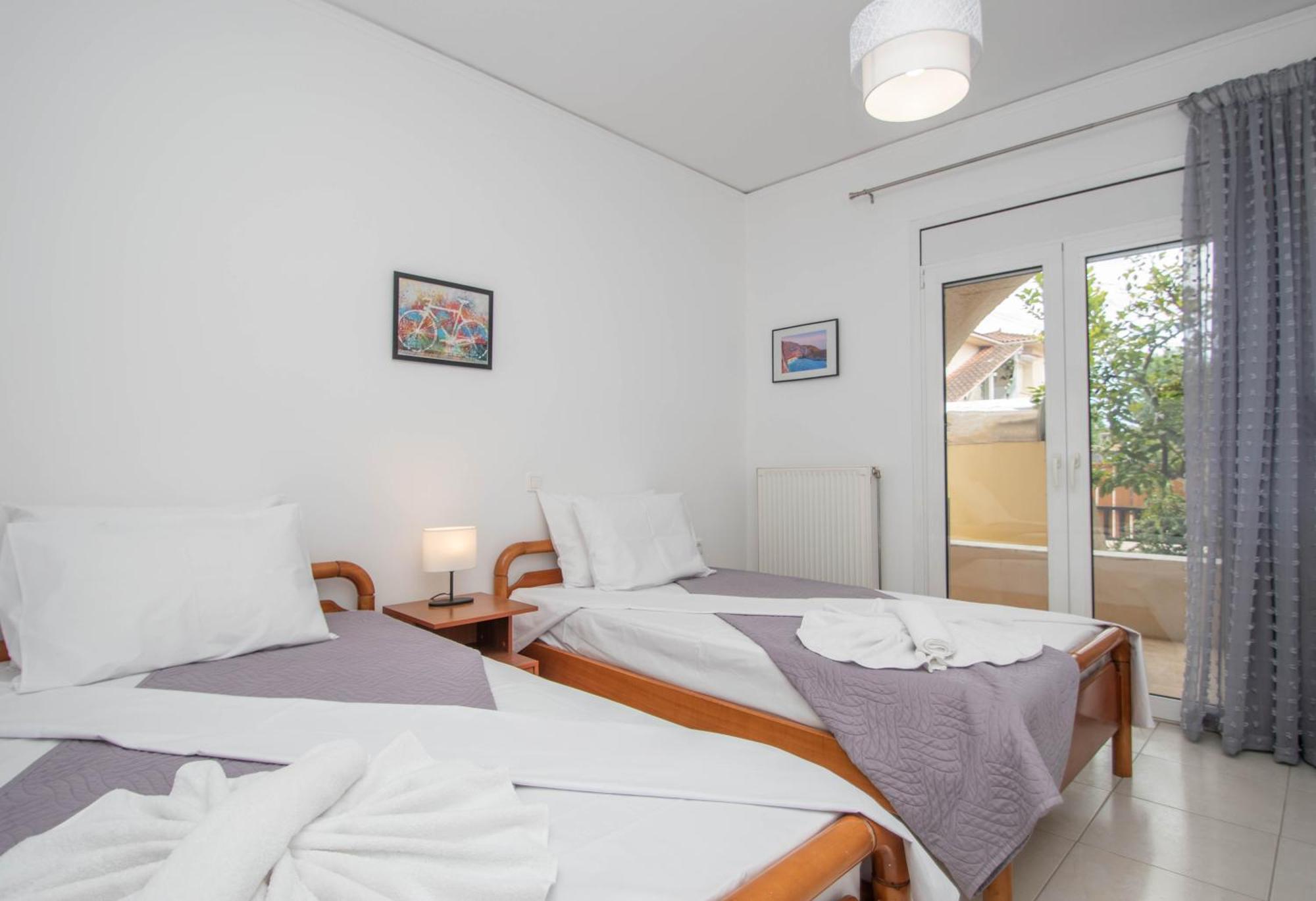 Lemon Tree Zante City Apartment By "Elite" ภายนอก รูปภาพ